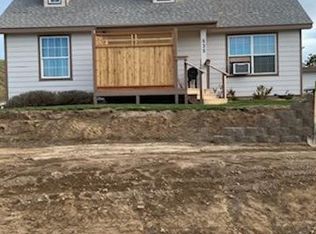 535 Emert Dr, Ione, OR 97843