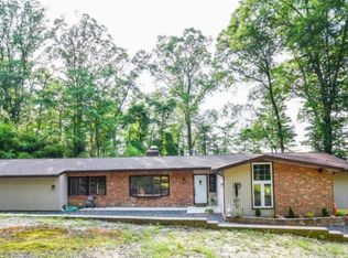 5 Manning Ln, Cherry Hill, NJ 08003