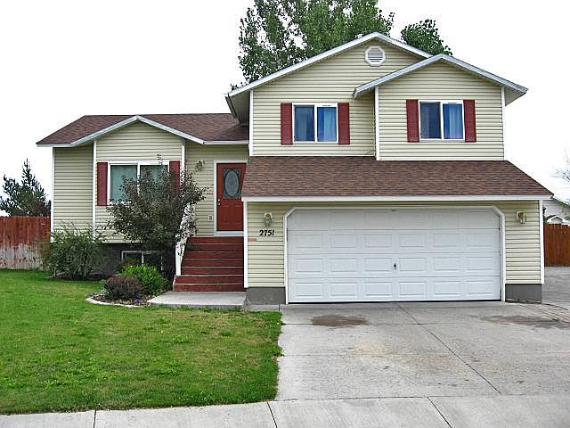 1st image of 2751 Pam Cir
