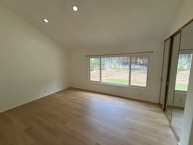 3086 Black Hills Ct — Photo 5