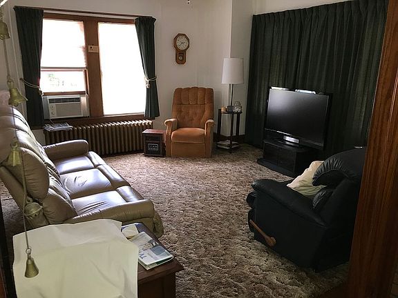 2nd image of 1089 County Road 114