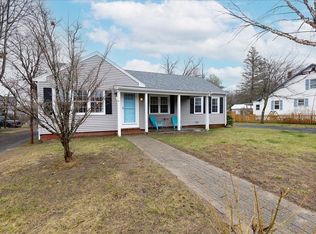 61 Beach Rd, Salisbury, MA 01952