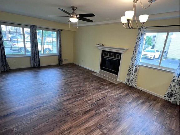 3rd image of 256 Bruckner Ave Floor 1