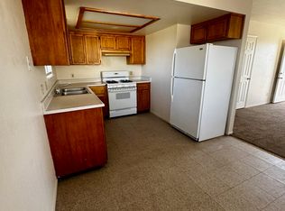13890 Locust St #B, Armona, CA 93202