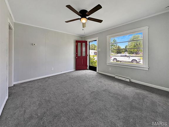3rd image of 26 Fairway Dr
