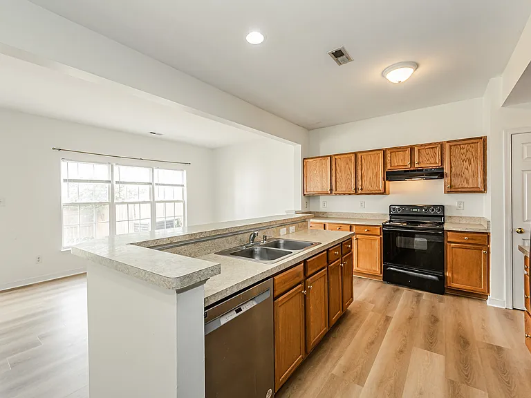 1429 New Haven Ct — Photo 19
