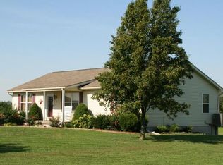 224 Megan Ln, Ottawa, KS 66067