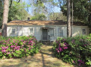 1209 10th St SW, Moultrie, GA 31768