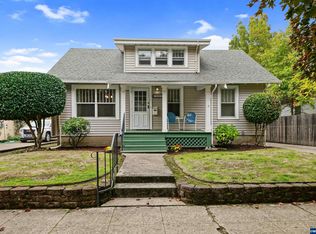 1045 Winter St NE, Salem, OR 97301