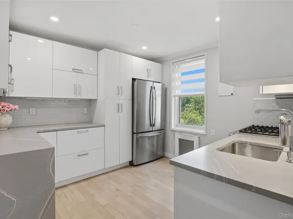 1304 Midland Avenue #A24, Yonkers, NY 10704