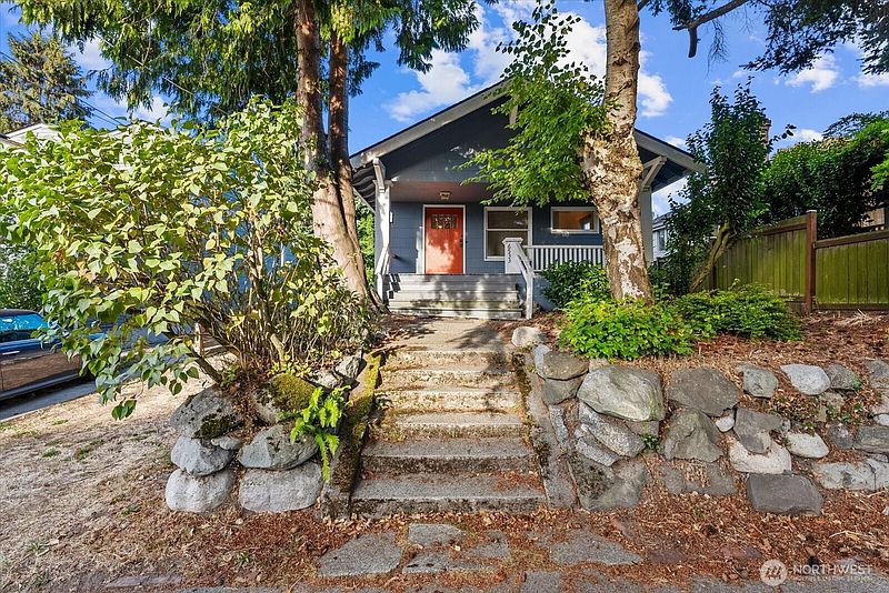 3rd image of 6533 5th Avenue NW