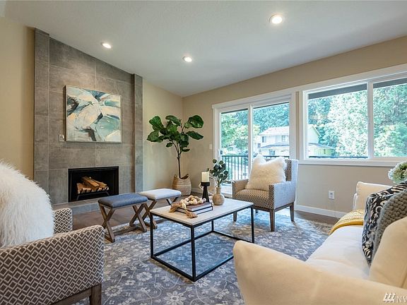 5th image of 14702 NE 178th St