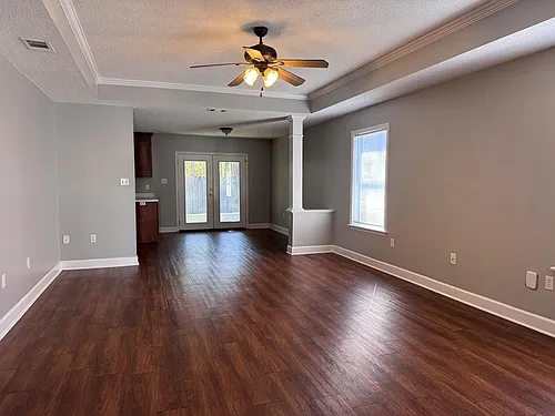 3145 Vanelle Dr Photo 1