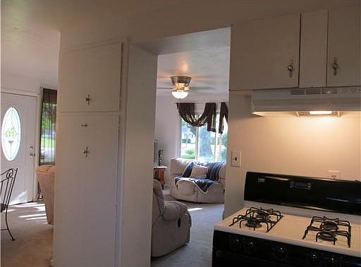 5th image of 1133 Byron Dr