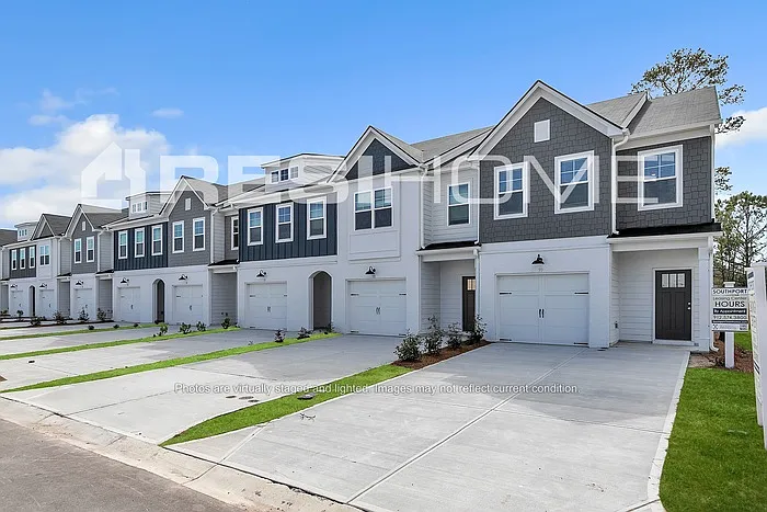 37 Southpoint Dr