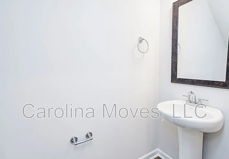 203 Stone Fruit Ct — Photo 4