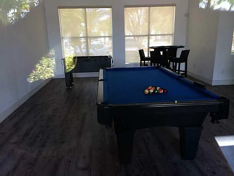 3 bed, 1177 sqft, $2,900 — Photo 4