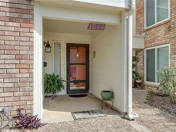 4th image of 1674 Choteau Cir