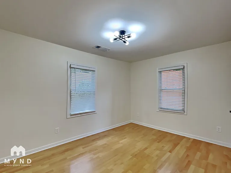 2720 Hedgewood Dr NW — Photo 16