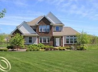 9005 N Territorial, Plymouth, MI 48170