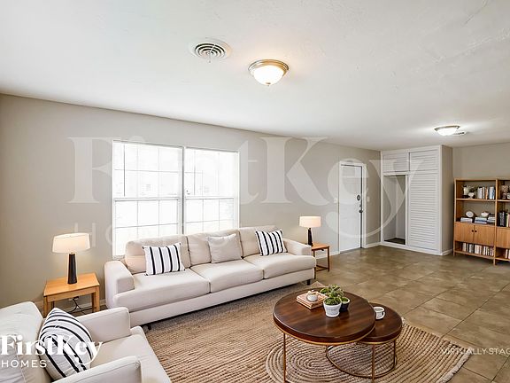 4th image of 5961 NW 14th Ct