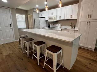 115 Bamboo Rd APT 103, Palm Beach Shores, FL 33404