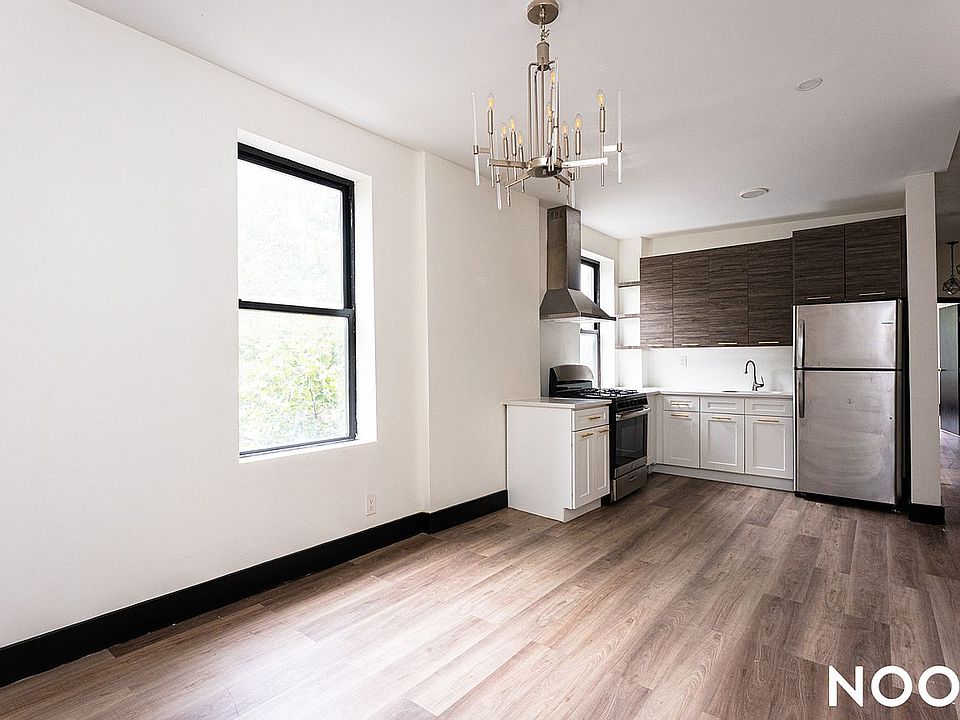 1st image of 299 Chauncey St APT 2A