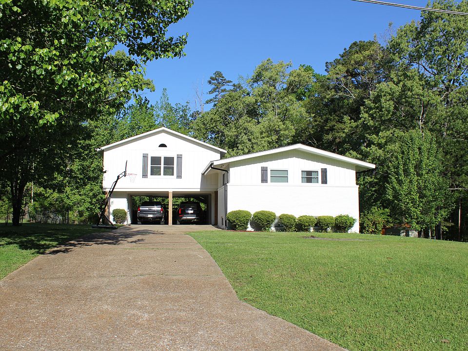 1st image of 169 Northwood Dr