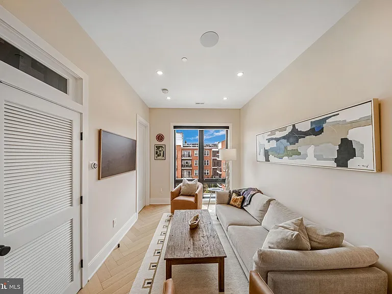 1462 Chapin St NW #8 — Photo 13