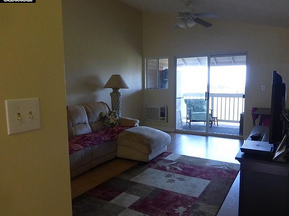 2nd image of 71 Waiaka Ln #35-203