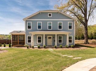467 S Greensboro St, Carrboro, NC 27510