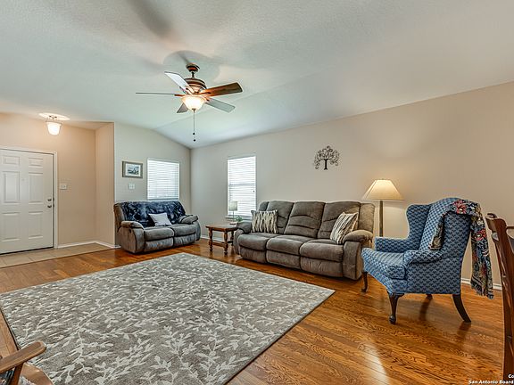 5th image of 144 HARNESS LN