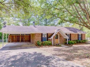 102 Meadow Cir, Clinton, MS 39056