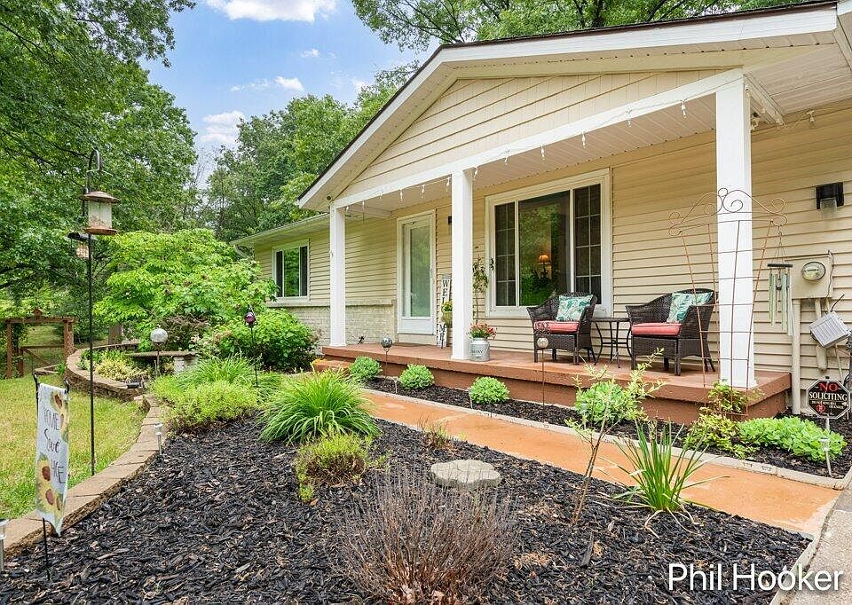 1st image of 5797 Ivan Rd