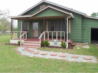 821 Stonehocker Ave, Blair, OK 73526