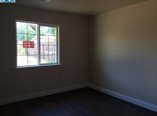 980 N Laurel Ave, Lindsay, CA 93247