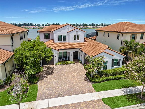 2nd image of 9045 Parkland Bay Drive