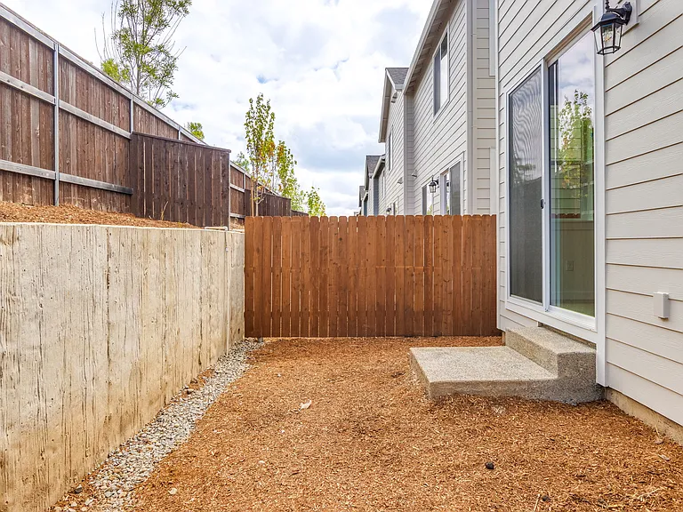 806 NW 178th Way — Photo 29