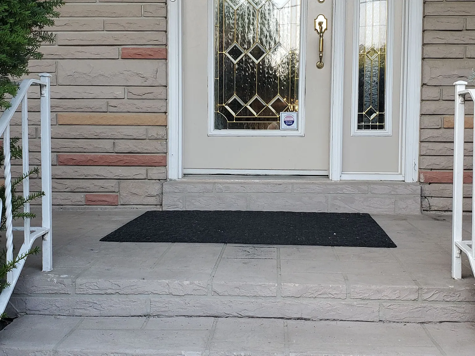5 bed, $5,665 — Photo 3