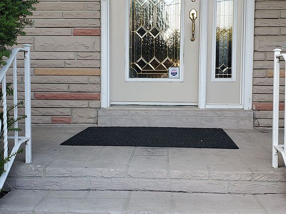 3rd image of 6 Restwell Cres