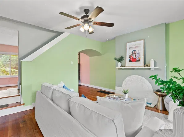 1659 Jancey St, Pittsburgh, PA 15206