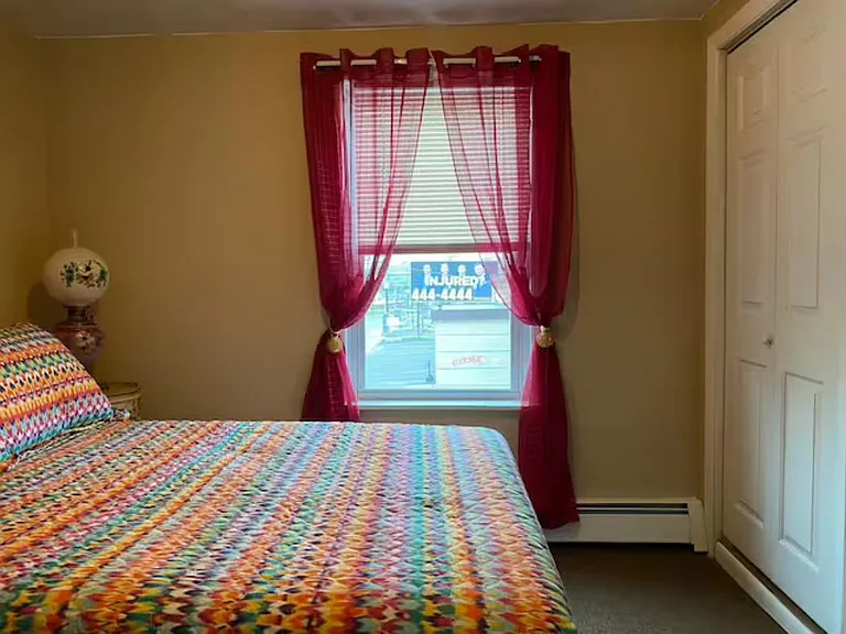 98 Dean St #2 — Photo 9