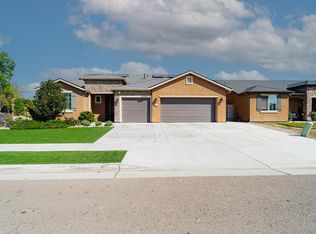 132 S Roeben Court, Visalia, CA 93291