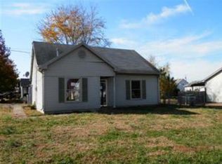 637 Foxfield Rd, Hopkinsville, KY 42240