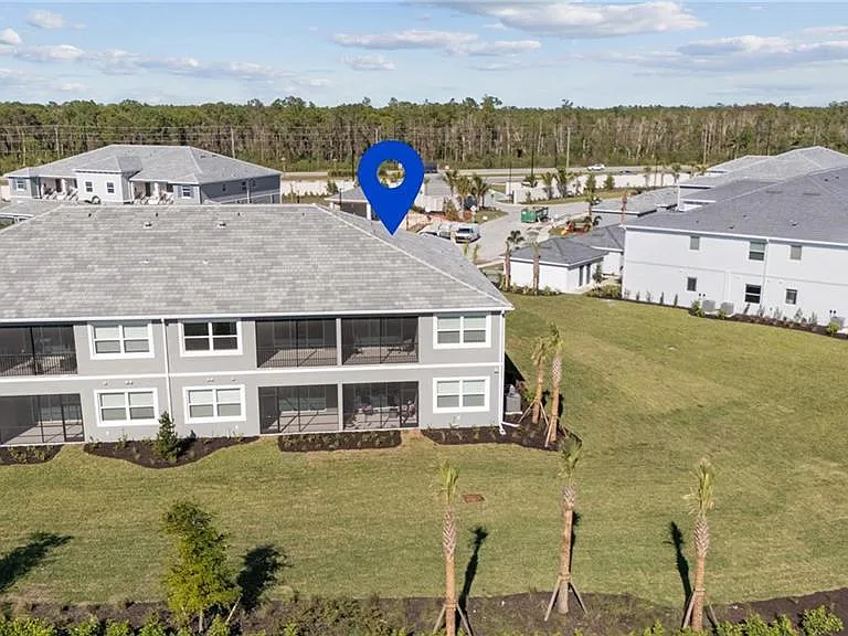 11801 Venetian Lagoon Dr — Photo 33