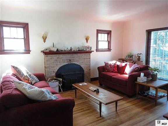 4th image of 322 N Jefferson St