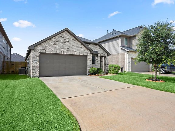 2nd image of 17711 Chartertree Ln