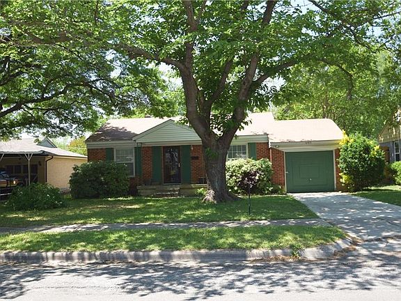 2nd image of 10415 Cayuga Dr