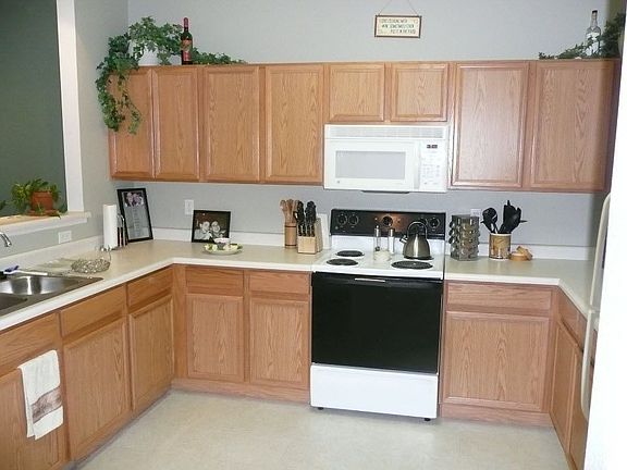 Open kitchen with lots of cabinets