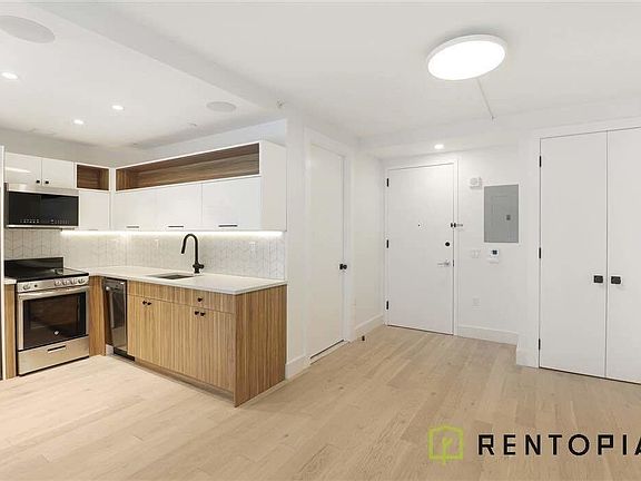 4th image of 58 W 125th St #307
